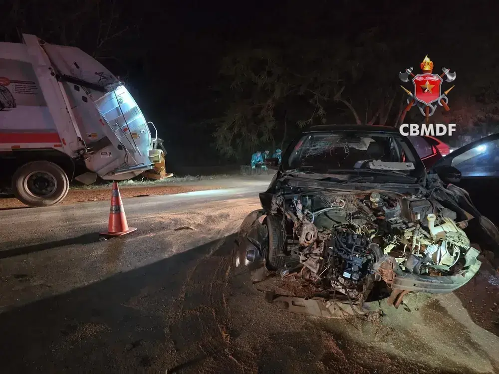 Acidente na DF-440 deixa motorista ferida em Sobradinho