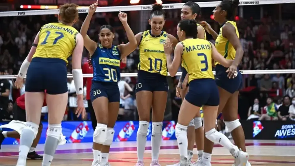 Brasil vence Itália e enfrenta Turquia na final da VNL