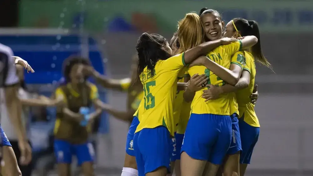 Lei ajusta férias escolares de 2027 por causa da Copa Feminina