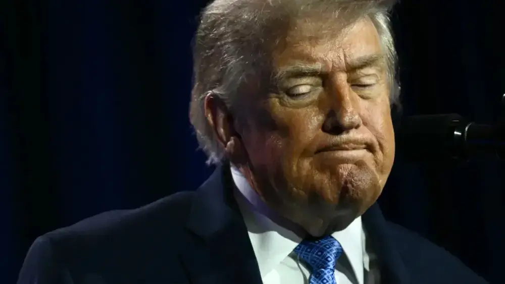 Polícia dispersa protesto contra resort ligado a Trump na Albânia