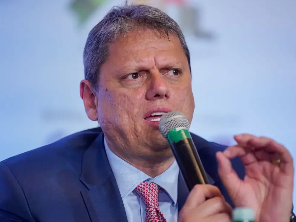 Tarcísio defende polícia após Nunes criticar operação